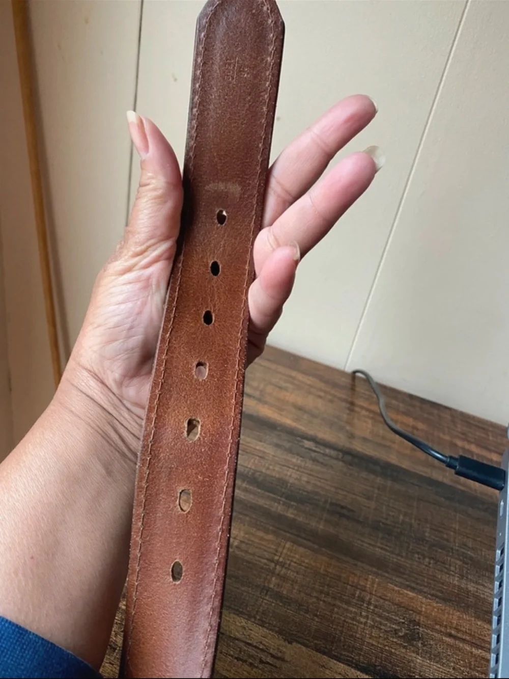 Holmanse Full Grain Leather, 48”